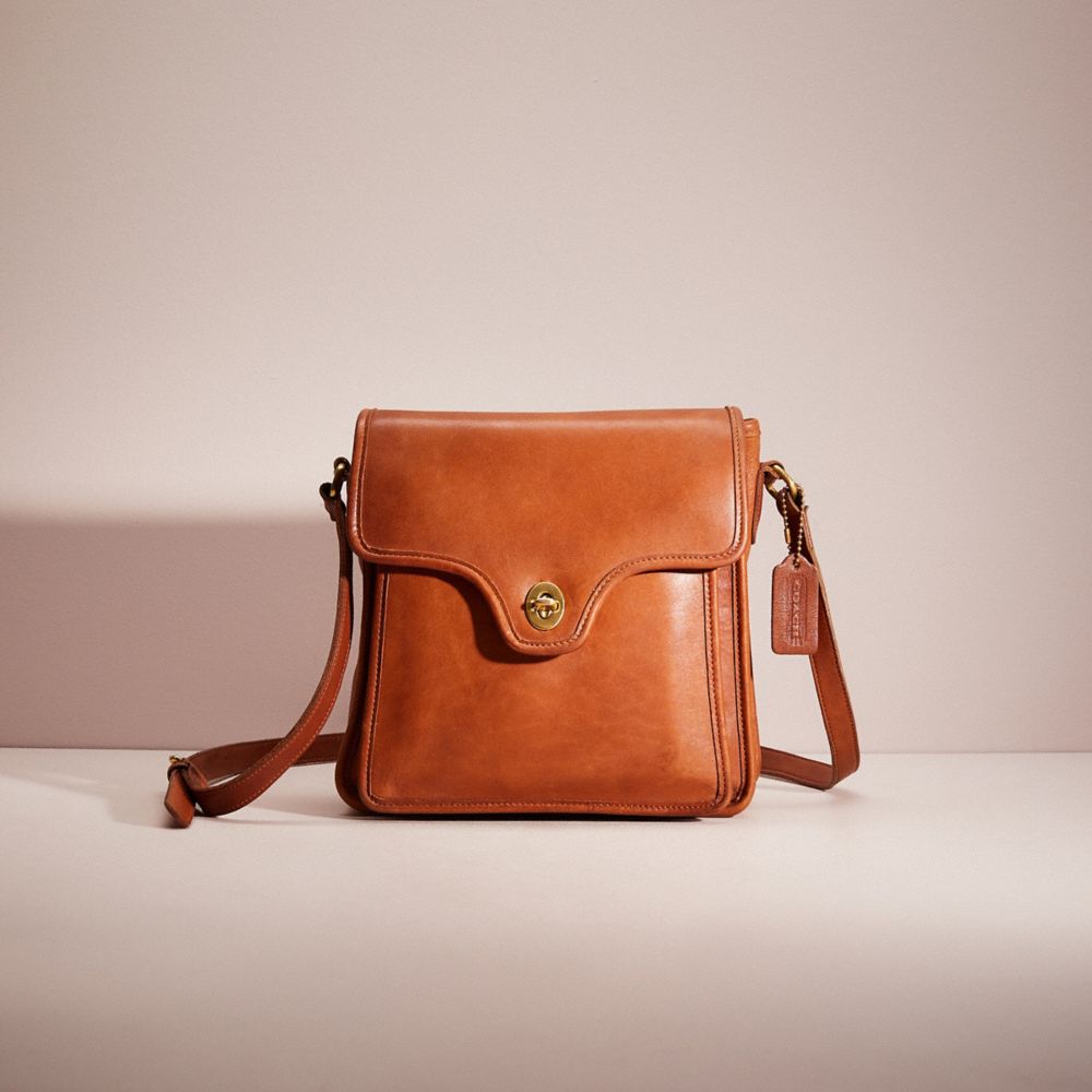 CP308 - Vintage Shelton Bag Tan