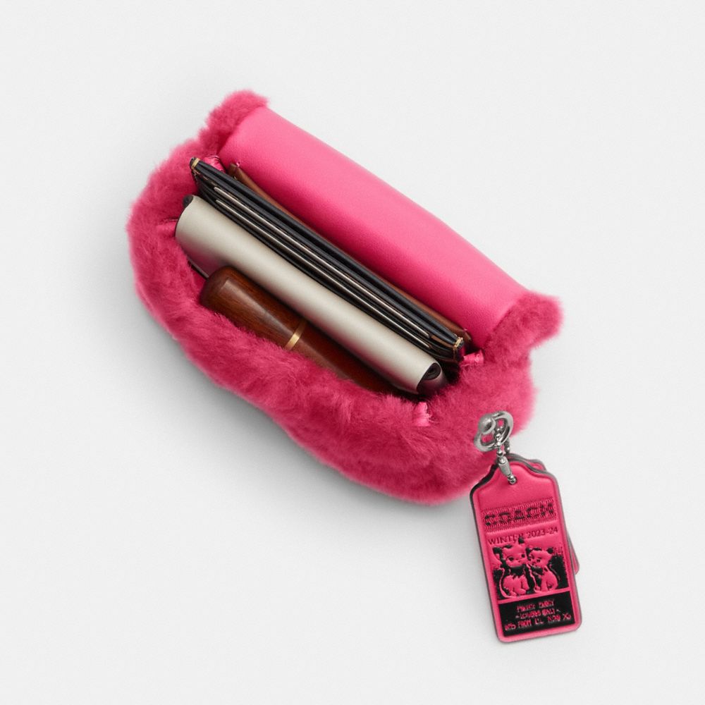 THE LIL NAS X DROP TABBY 12 SHEARLING 手袋