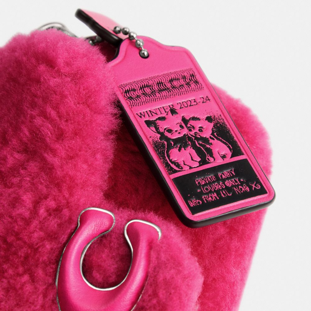 THE LIL NAS X DROP TABBY 12 SHEARLING 手袋