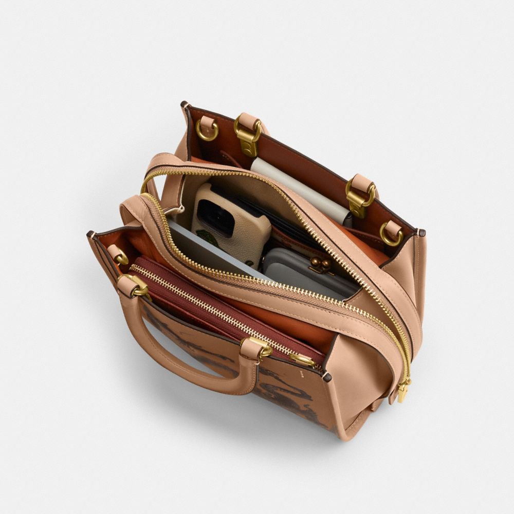 新年系列 ROGUE 25 龍圖案造型手袋