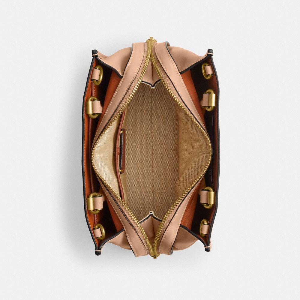 新年系列 ROGUE 25 龍圖案造型手袋