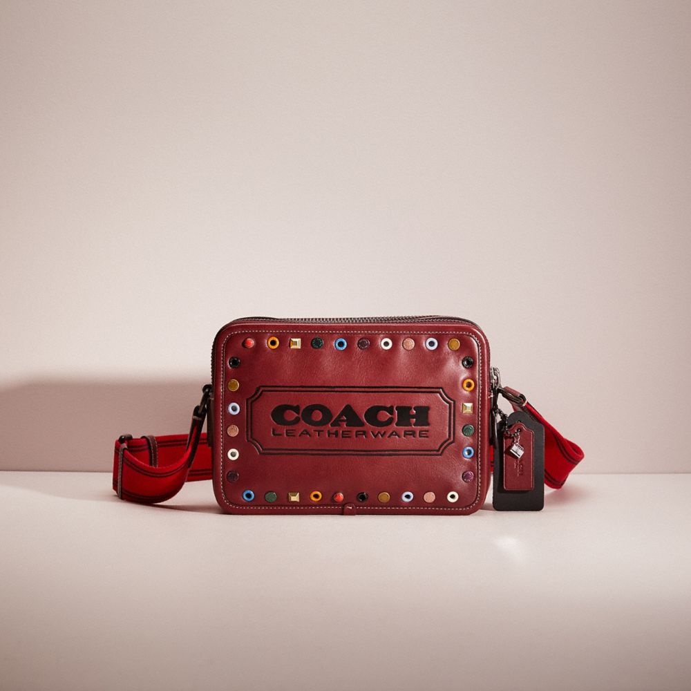COACH CQ327 Upcrafted Charter Crossbody 24 With Coach Badge Wine