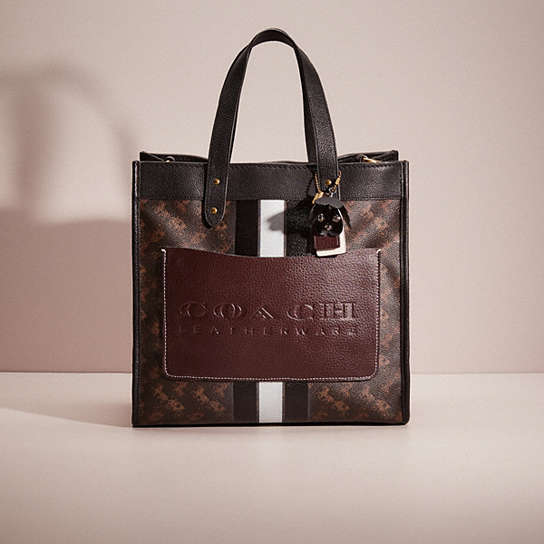 CQ401 - Upcrafted Field Tote With Horse And Carriage Print Brass/Truffle Black