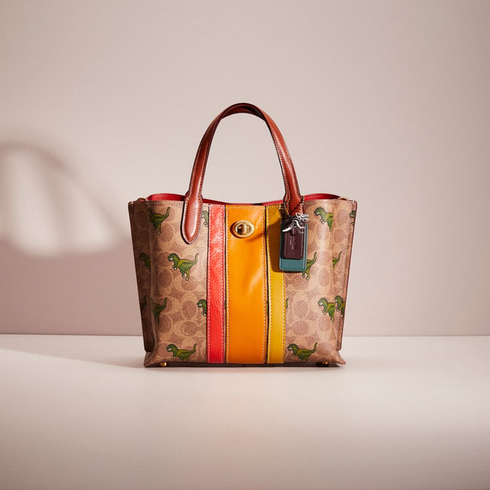 CQ445 - Upcrafted Willow Tote 24 In Signature Canvas With Rexy Print Brass/Khaki/Rust