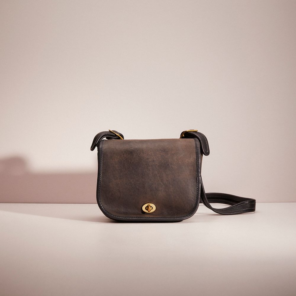 COACH CQ569 Vintage Classic Legacy Small Flap Bag Black
