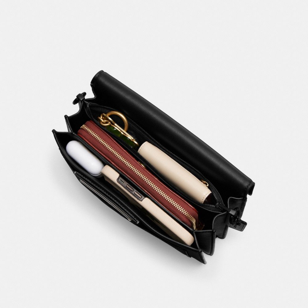 TABBY SHOULDER BAG 26