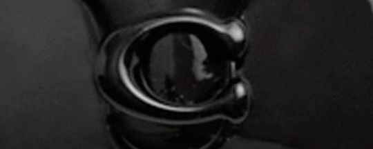 手袋造型掛飾皮革項鍊