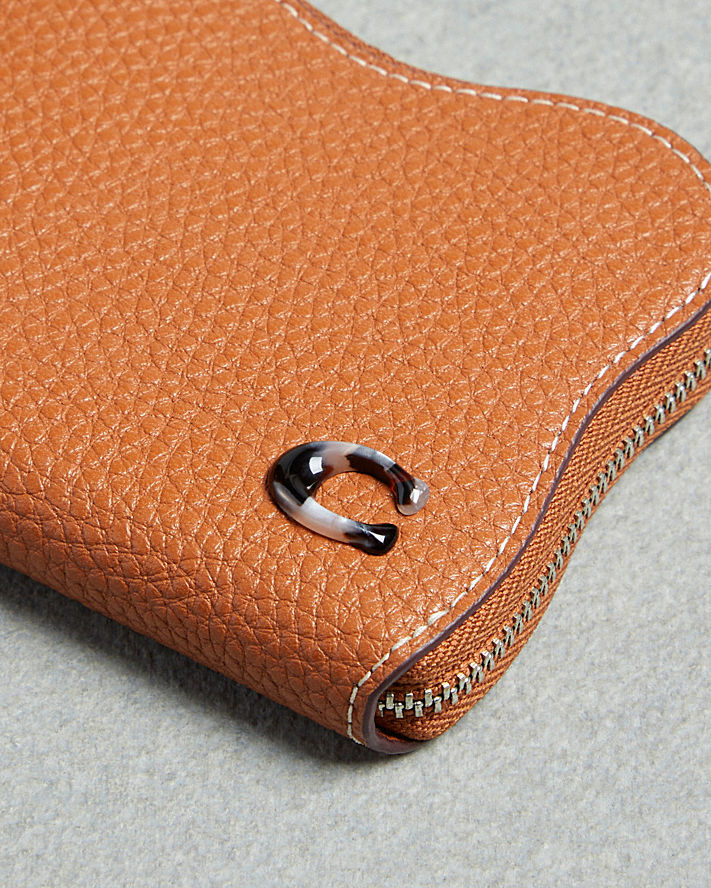 Wavy Zip Around Wallet In Coachtopia Leather