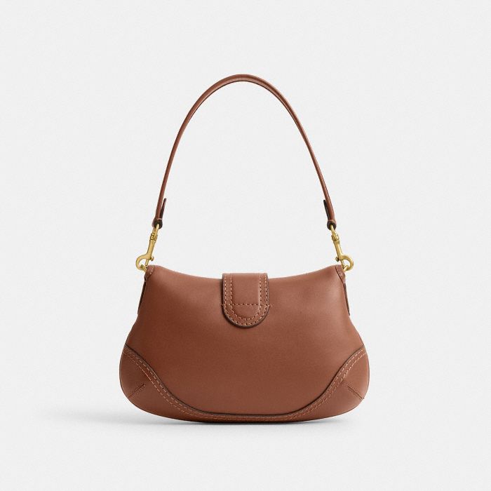 SOHO 再生皮革手袋| COACH 官方網站Official page SOHO 再生皮革手袋| COACH 官方網站Official page
