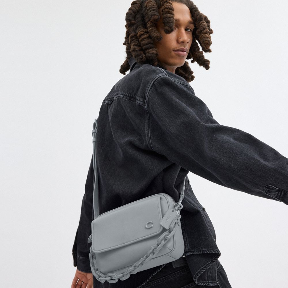 CHARTER 24 翻蓋斜背手袋