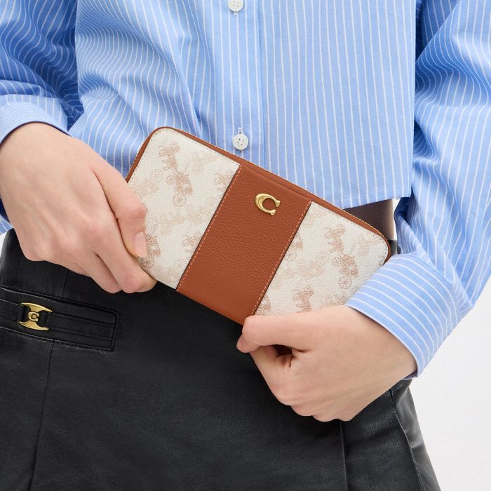 ACCORDION ZIP WALLET WITH HORSE AND CARRIAGE PRINT