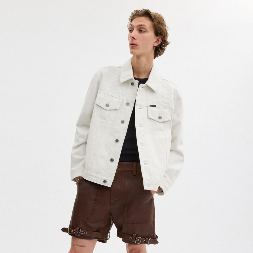 WHITE DENIM TRUCKER IN ORGANIC COTTON