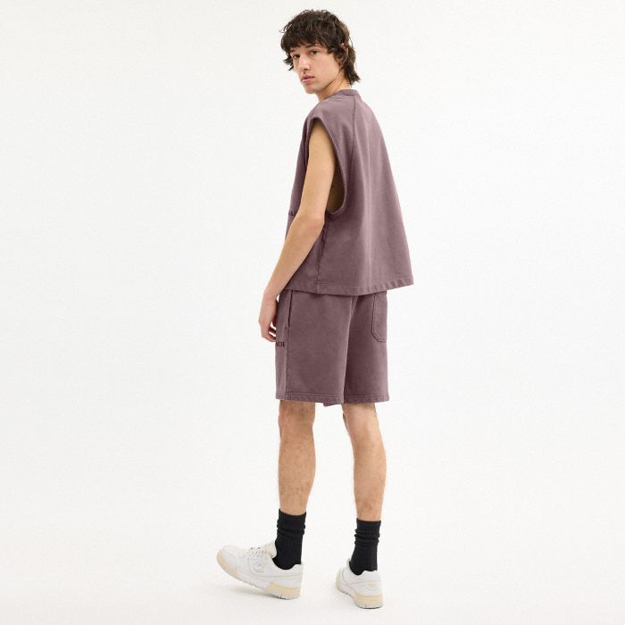 SLEEVELESS GARMENT DYE CREWNECK
