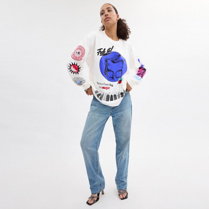 GRAPHIC LONG SLEEVE T-SHIRT