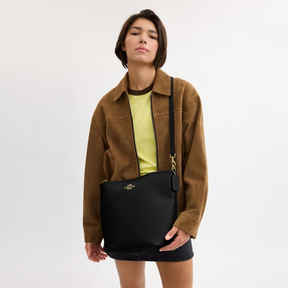 CITY LARGE BUCKET BAG