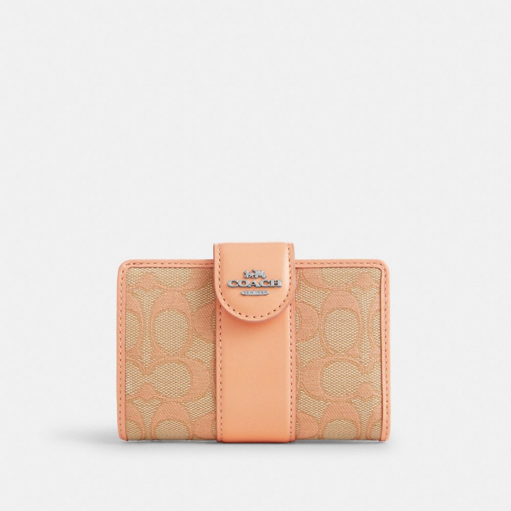 Medium Corner Zip Wallet In Signature Jacquard - CT922 - Sv/Faded Blush