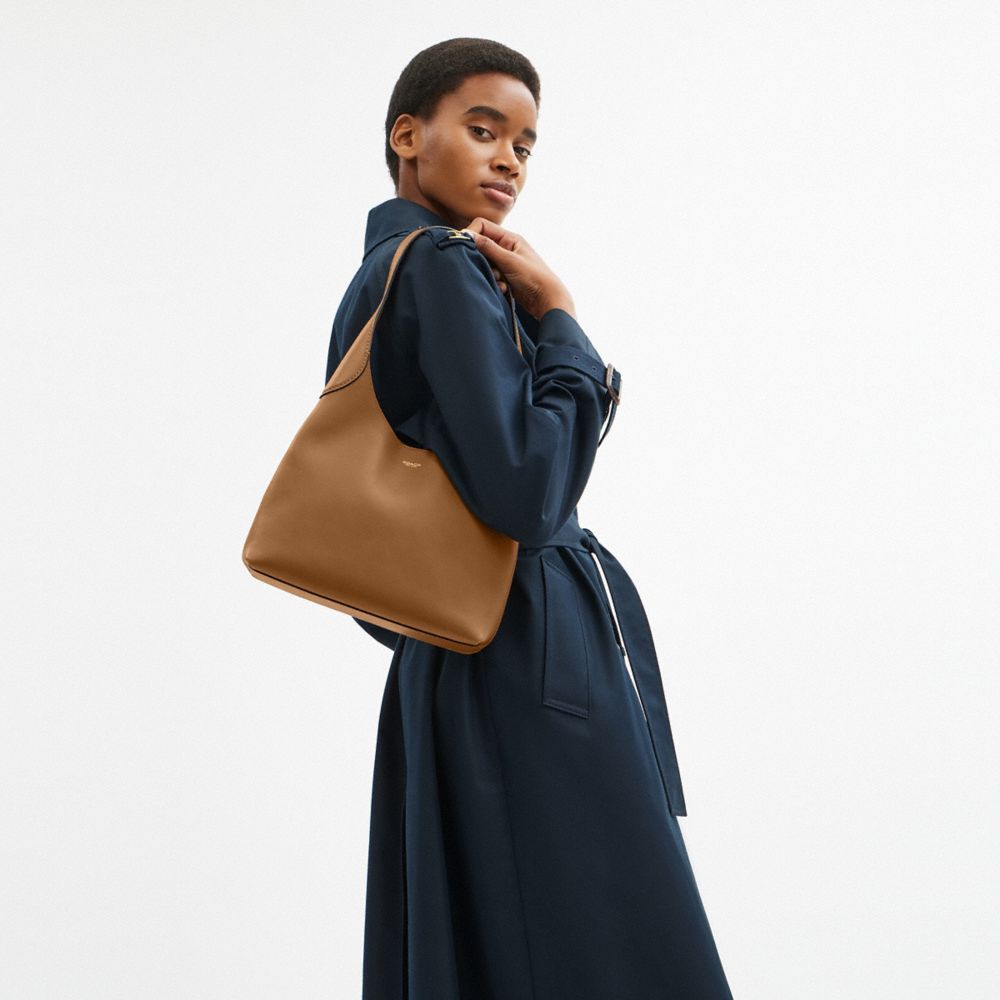 BROOKLYN SHOULDER BAG 28-B4/HONEY BROWN