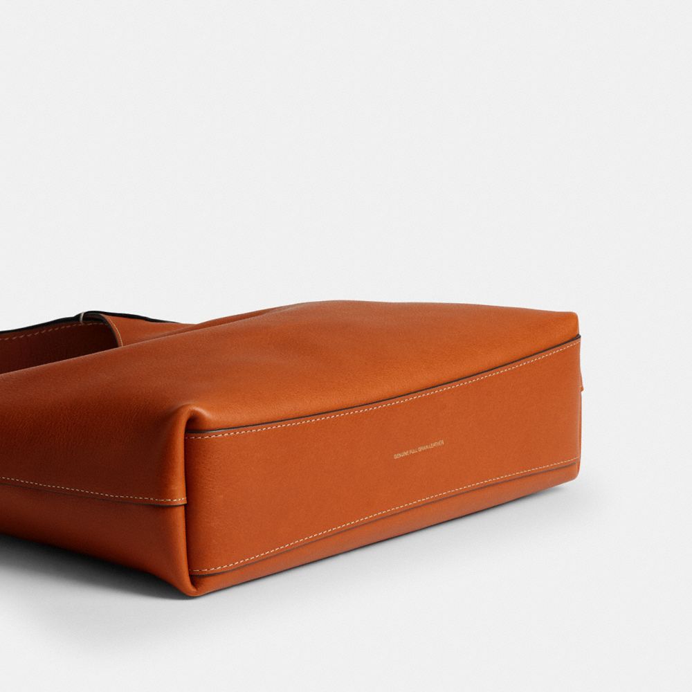 BROOKLYN SHOULDER BAG 28