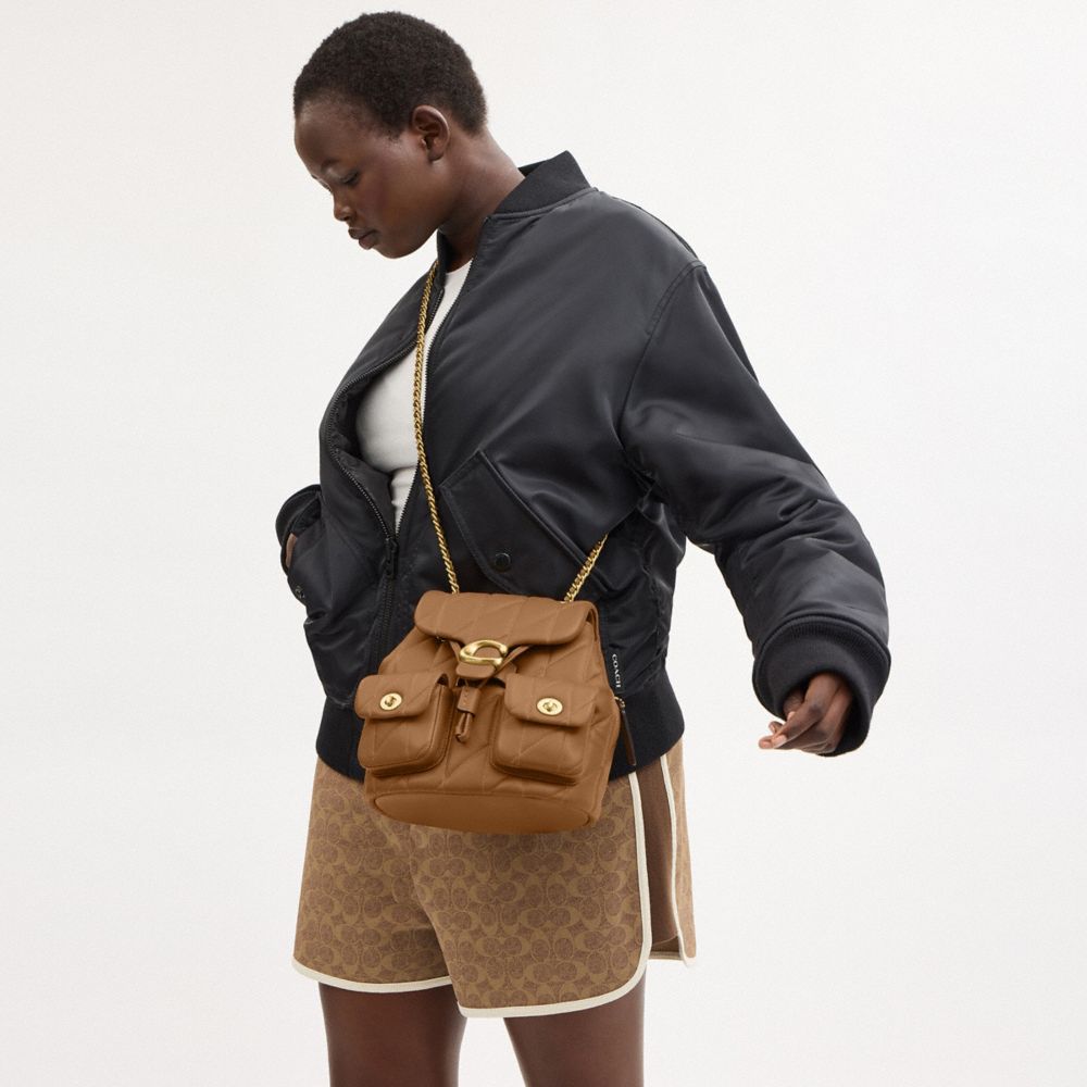 TABBY BACKPACK WITH PILLOW QUILTING-B4/HONEY BROWN