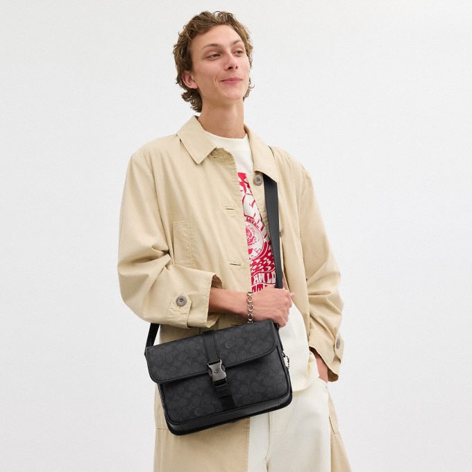 COACH Official Site Official page | LEAGUE MESSENGER BAG IN SIGNATURE CANVAS