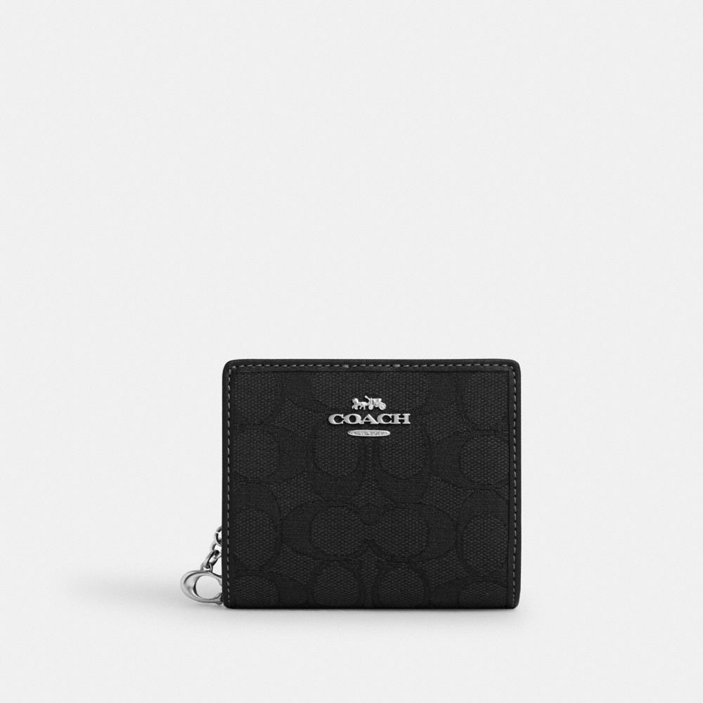 Snap Wallet In Signature Jacquard - CU401 - Silver/Black