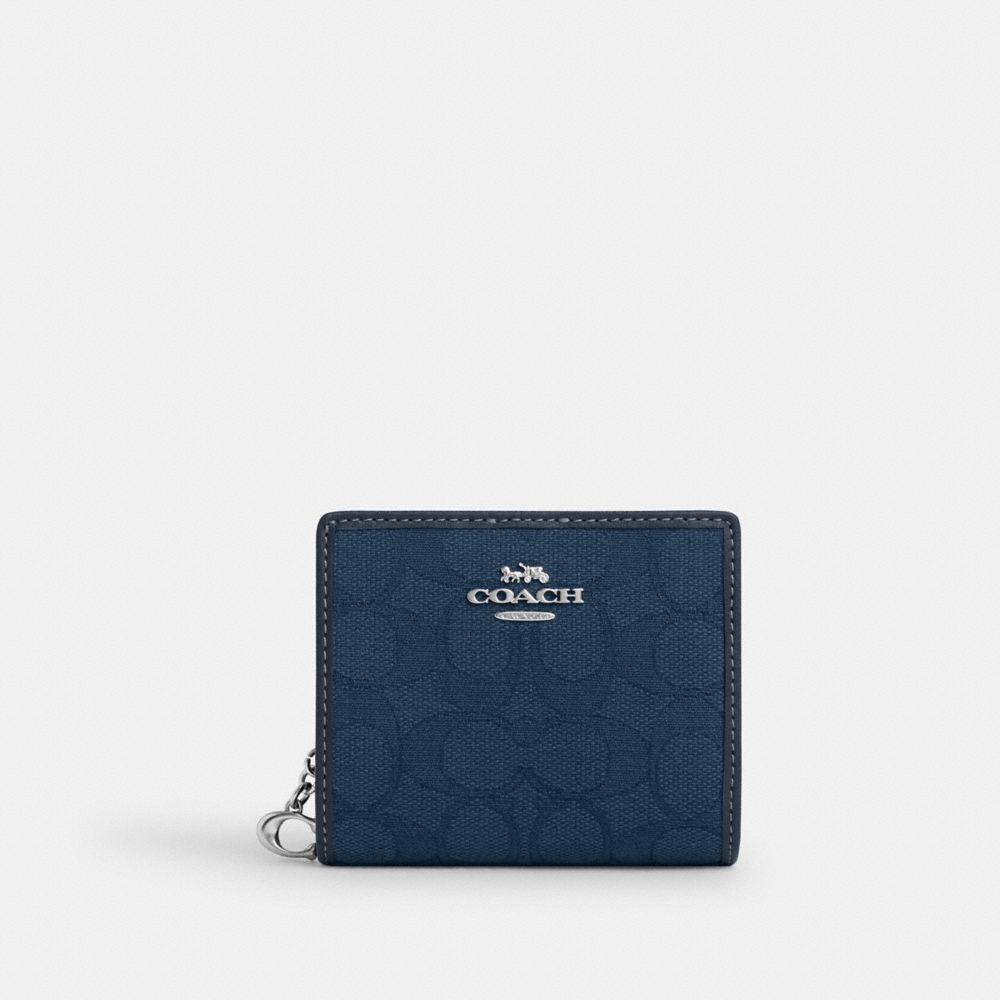 Snap Wallet In Signature Jacquard - CU401 - Silver/Denim/Dark Denim