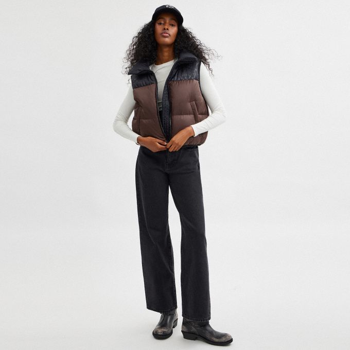 COACH Official Site Official page PUFFER VEST IN RECYCLED POLYAMIDE