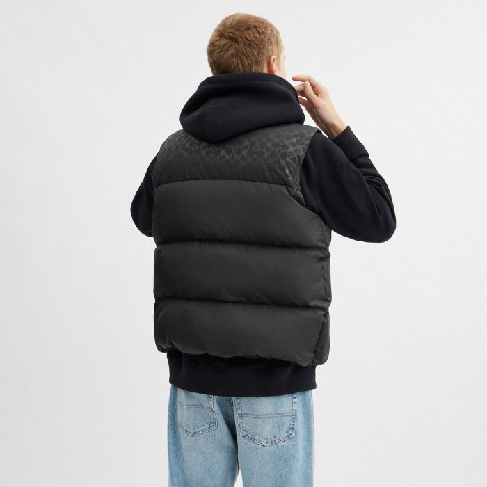 DOWN PUFFER VEST IN RECYCLED POLYESTER