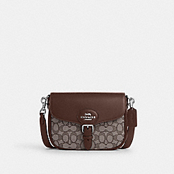 Amelia Saddle Bag In Signature Jacquard - CU998 - Sv/Oak/Maple