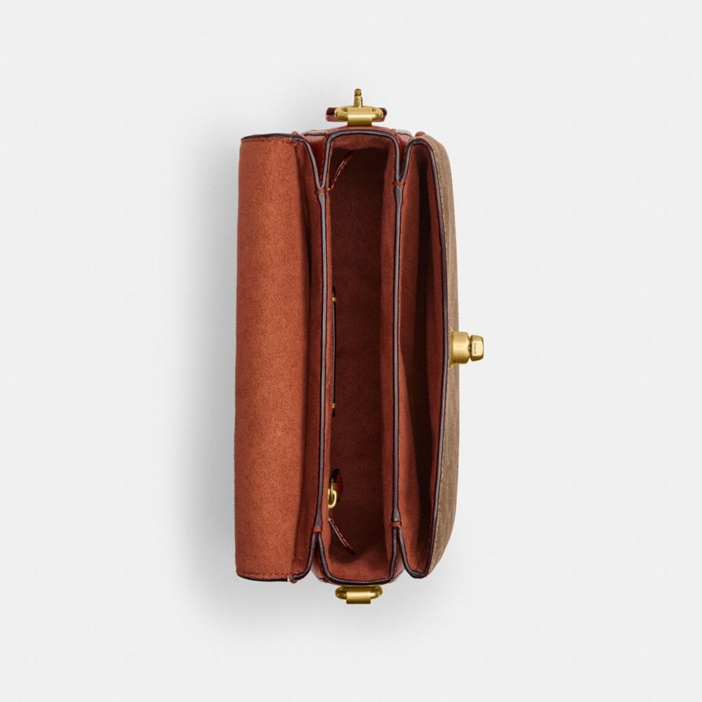 【線上限定】CASSIE 經典 SIGNATURE塗層 19 斜背手袋