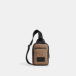 Racer Sling Pack In Signature - CV763 - Qb/Tan/Black