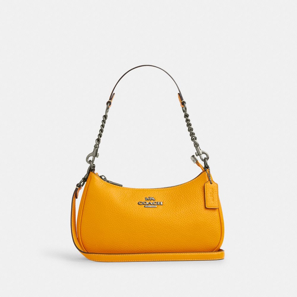 COACH CV934 Teri Shoulder Bag QB/TURMERIC