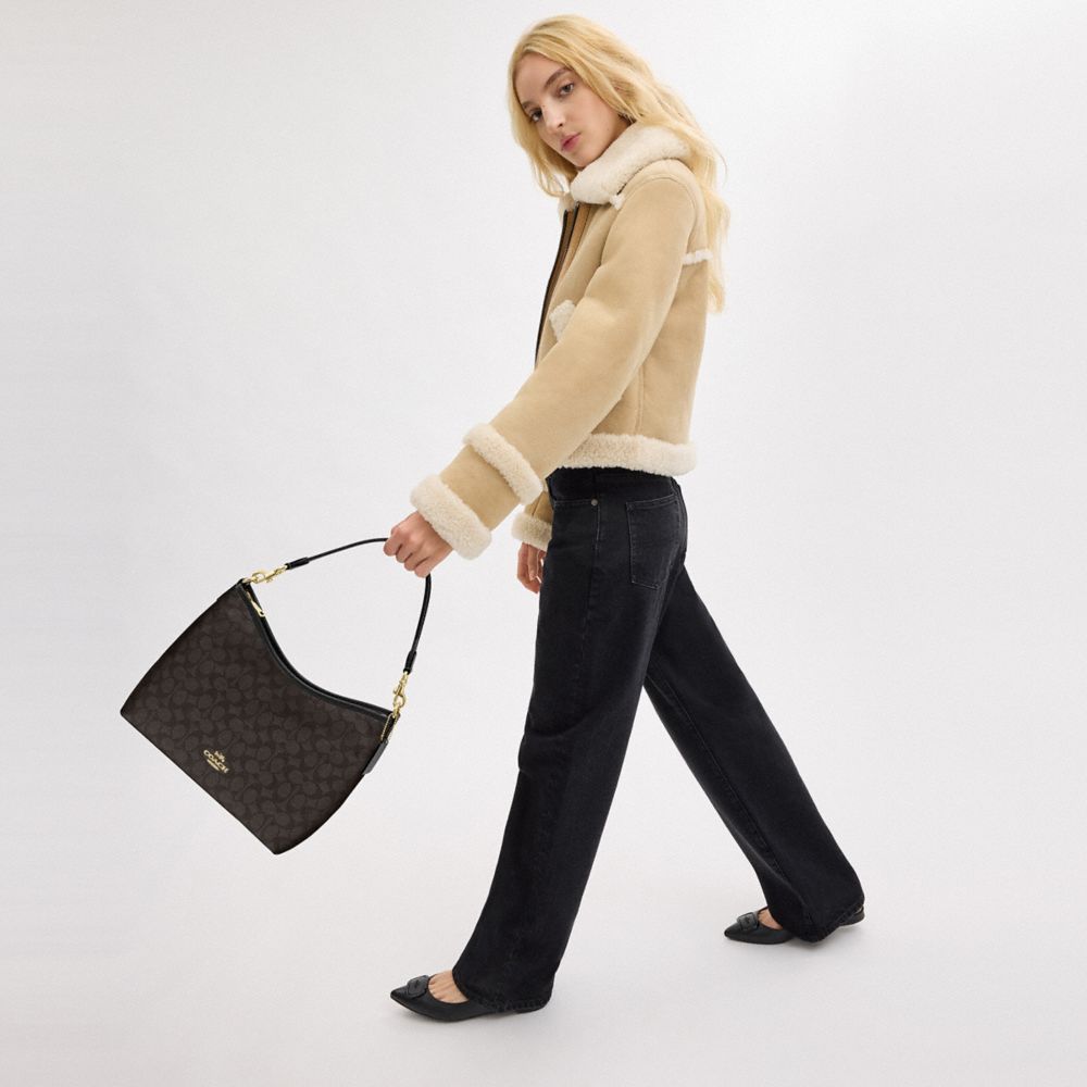 LAUREL SHOULDER BAG IN SIGNATURE CANVAS
