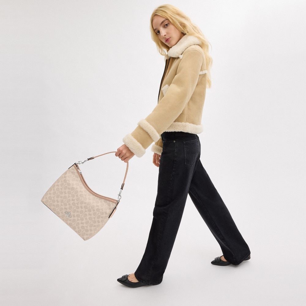 LAUREL SHOULDER BAG IN SIGNATURE CANVAS