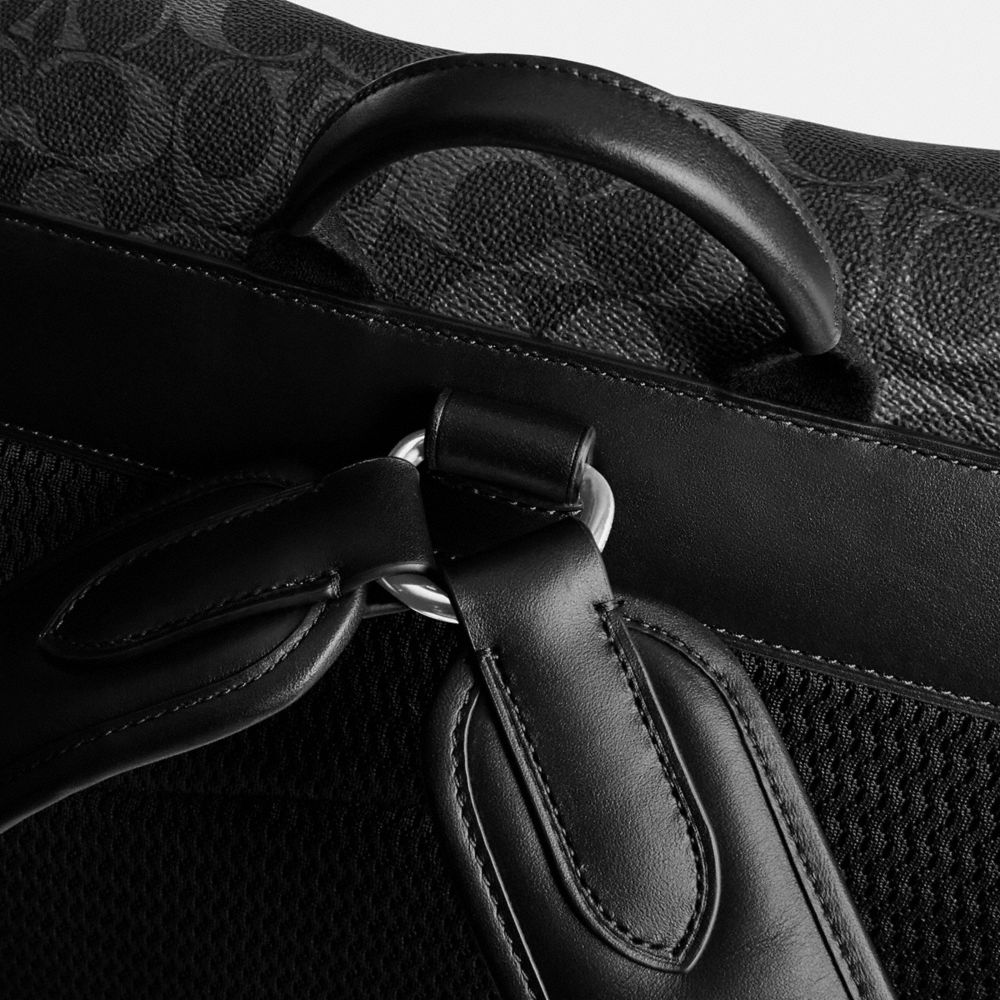 HITCH BACKPACK IN SIGNATURE CANVAS