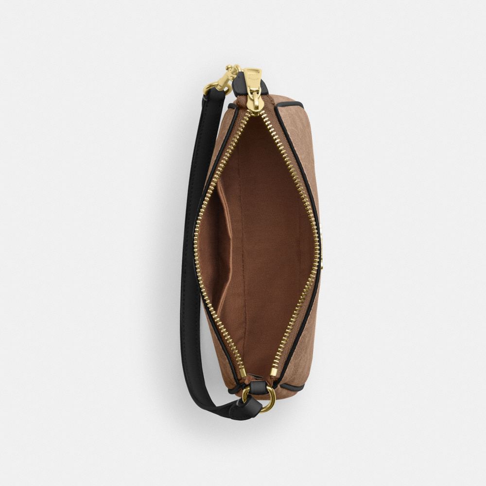 NOLITA 19 IN SIGNATURE CANVAS