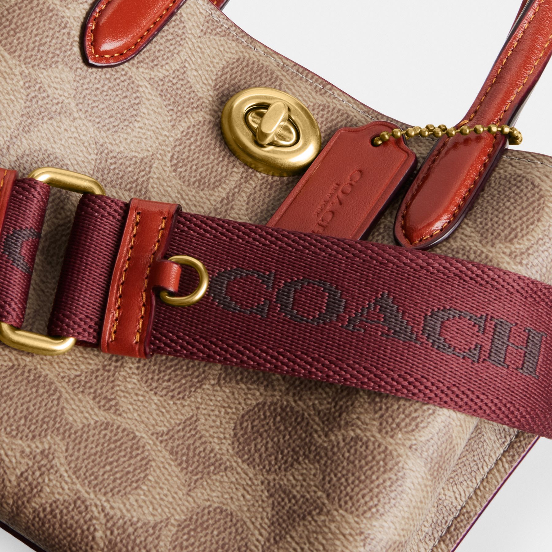 WILLOW 18 經典SIGNATURE 帆布托特手袋| COACH 官方網站Official