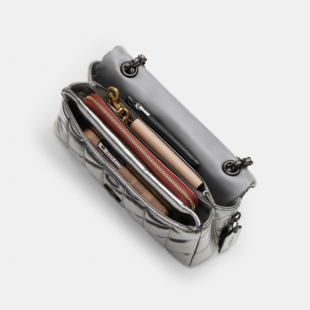 TABBY 20 絎縫單肩手袋