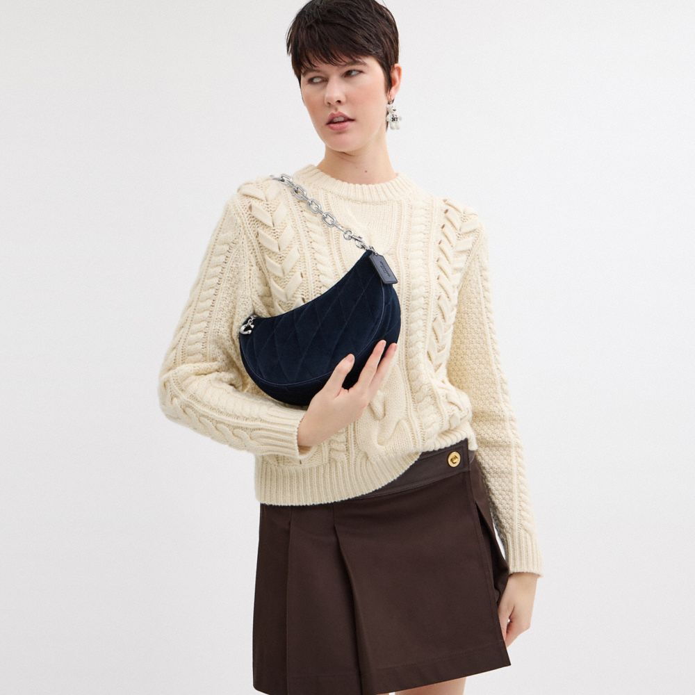 MIRA 絎縫單肩手袋