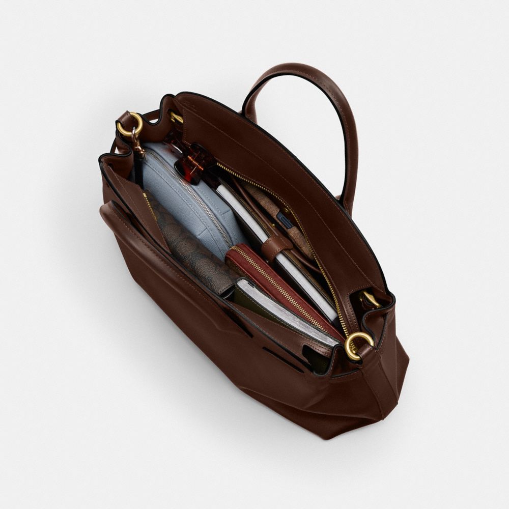 EMPIRE CARRYALL 40 柔軟手袋