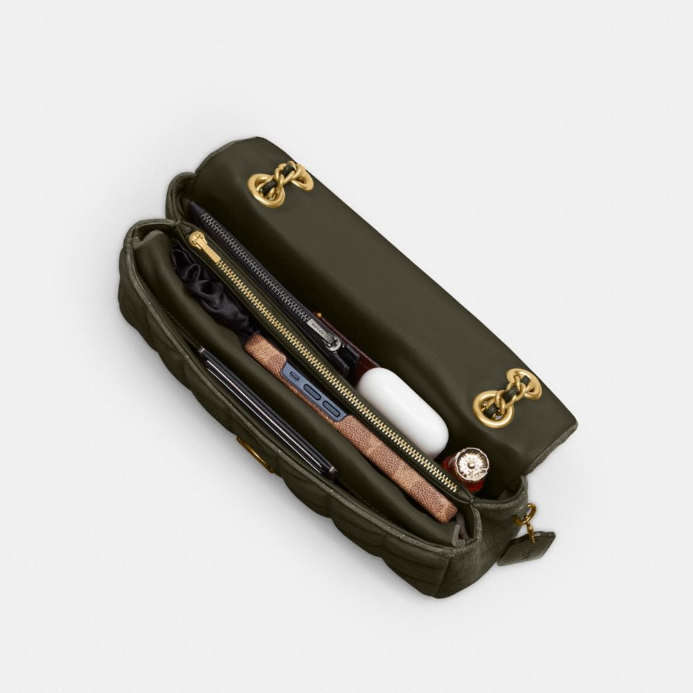 絎縫 TABBY 26 單肩手袋