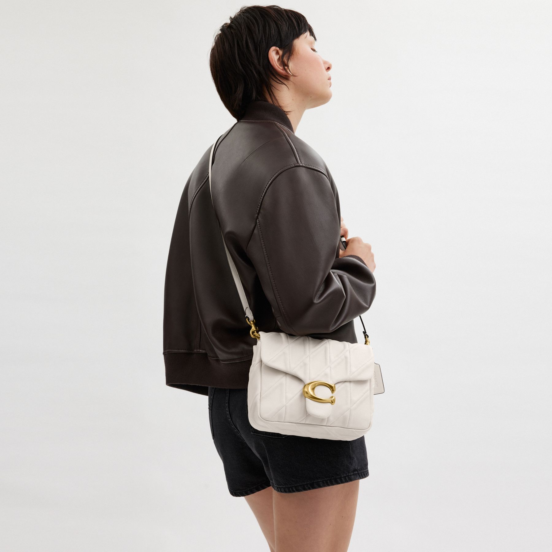 TIMES SQUARE TABBY 絎縫單肩手袋| COACH 官方網站Official page
