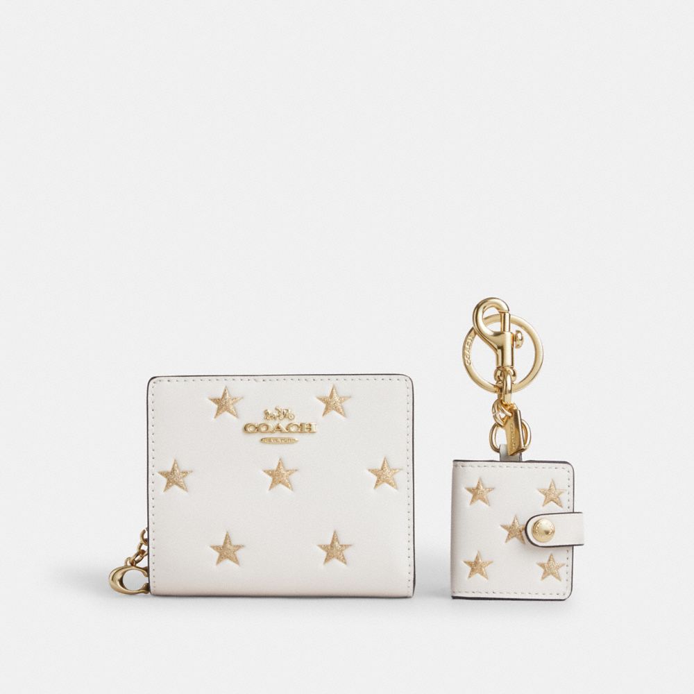 COACH CW950 Boxed Snap Wallet And Picture Frame Bag Charm With Star Print GOLD/CHALK MULTI