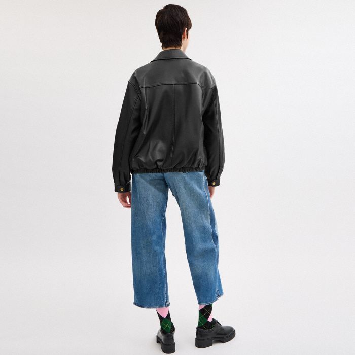 經典 C 牌標寬版剪裁皮革外套(無圖無法看)