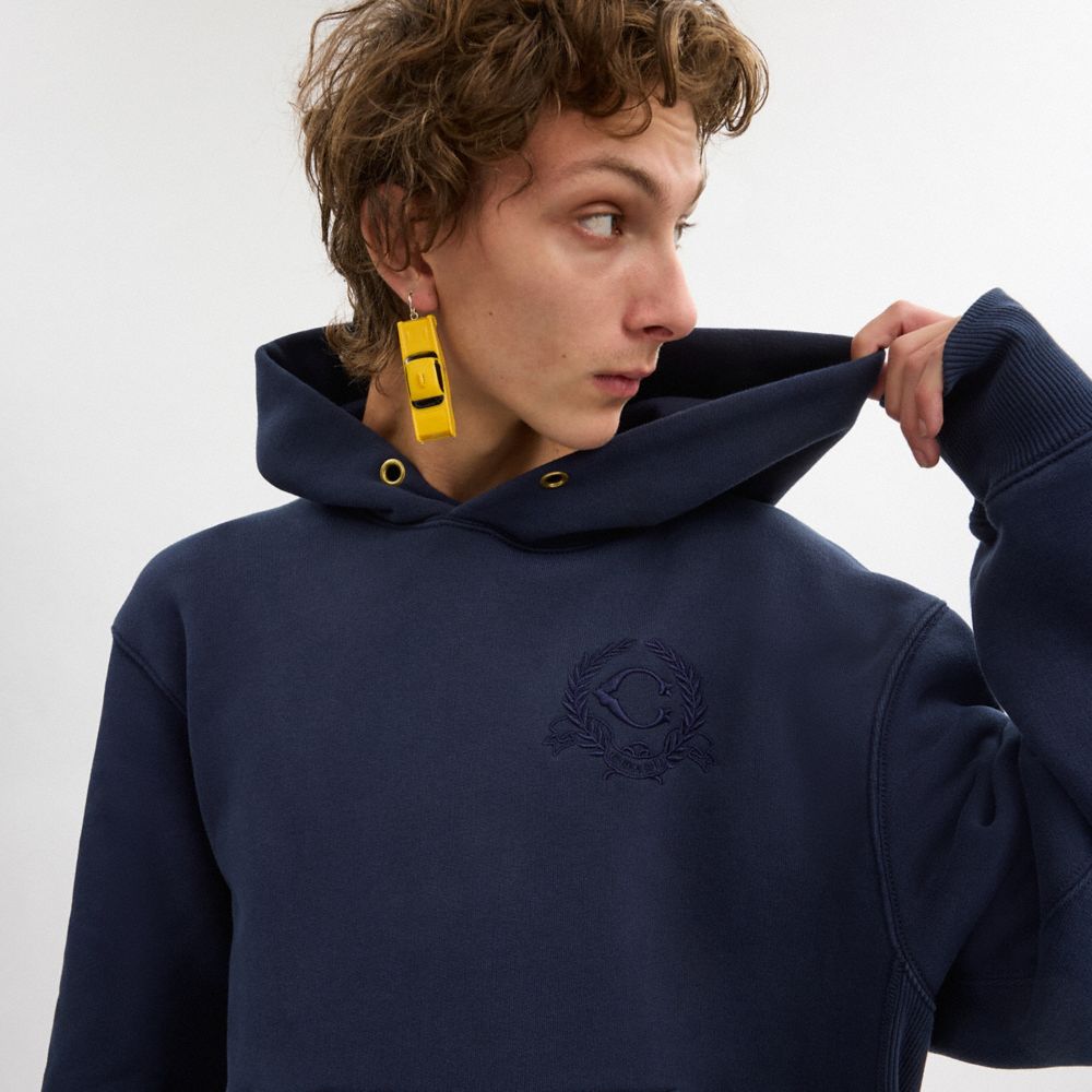 OVERSIZED SIGNATURE CREST HOODIE IN ORGANIC COTTON