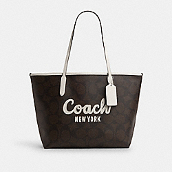 City Tote Bag With Coach Graphic - CY705 - Silver/Walnut/Chalk