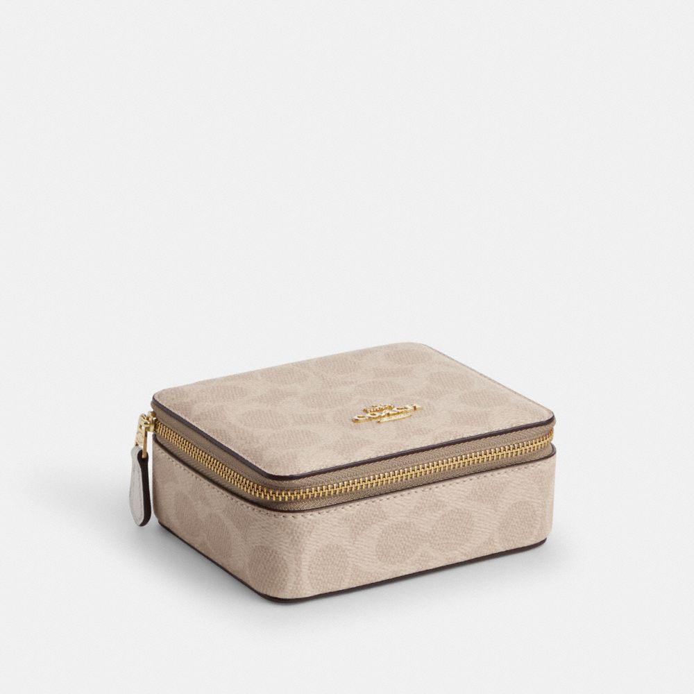 COACH CZ199 Large Jewelry Box In Signature Canvas GOLD/SAND/CHALK