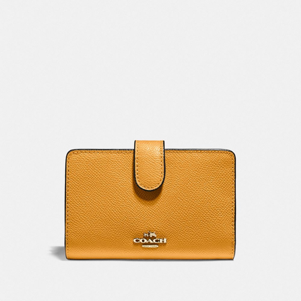 MEDIUM CORNER ZIP WALLET - F11484 - MUSTARD YELLOW/GOLD