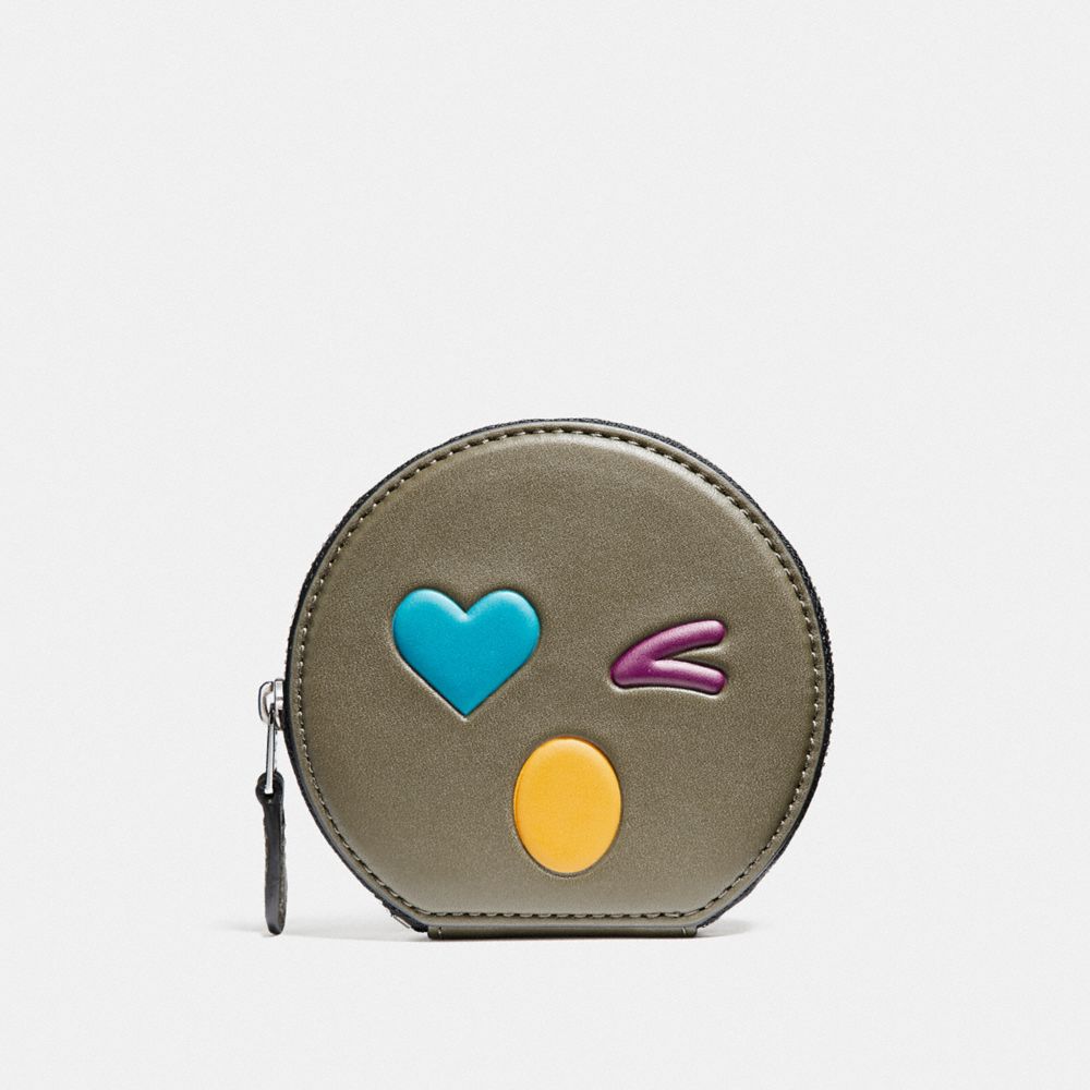 COACH f11727 HEART ROUND COIN CASE IN GLOVETANNED LEATHER SILVER/OLIVE MULTI