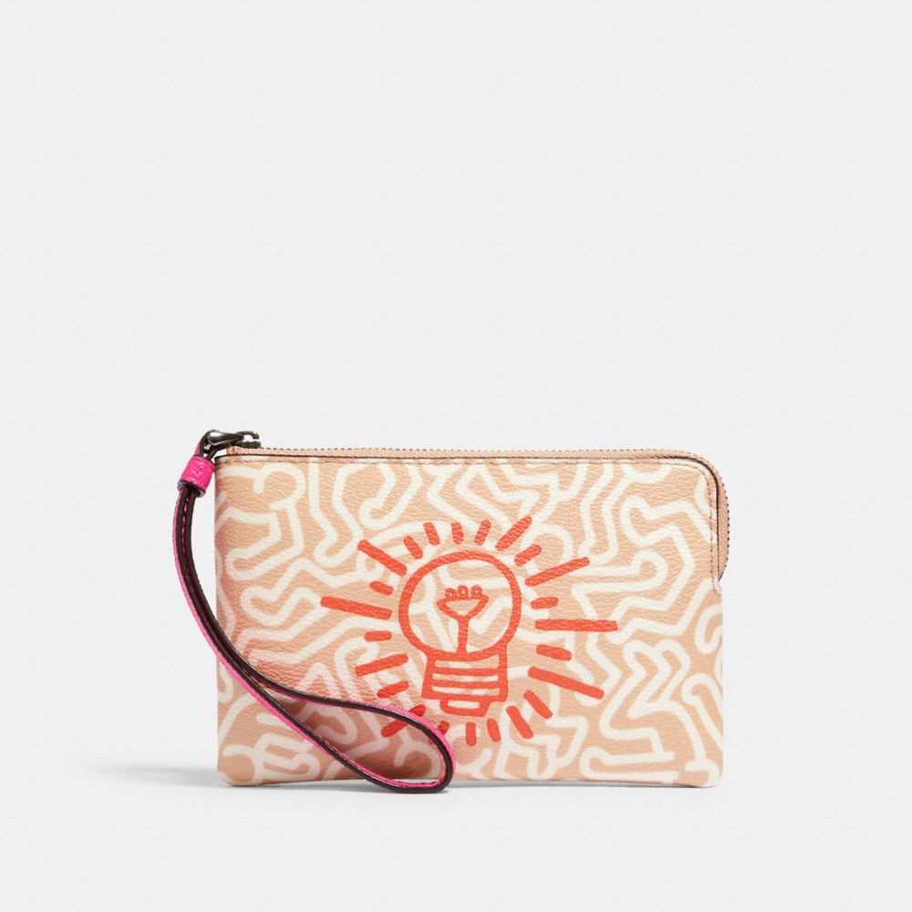 COACH F11831 KEITH HARING CORNER ZIP WRISTLET WITH GRAPHIC PRINT QB/NUDE PINK FUCHSIA